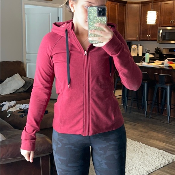 Red Lululemon jacket - Picture 6 of 7